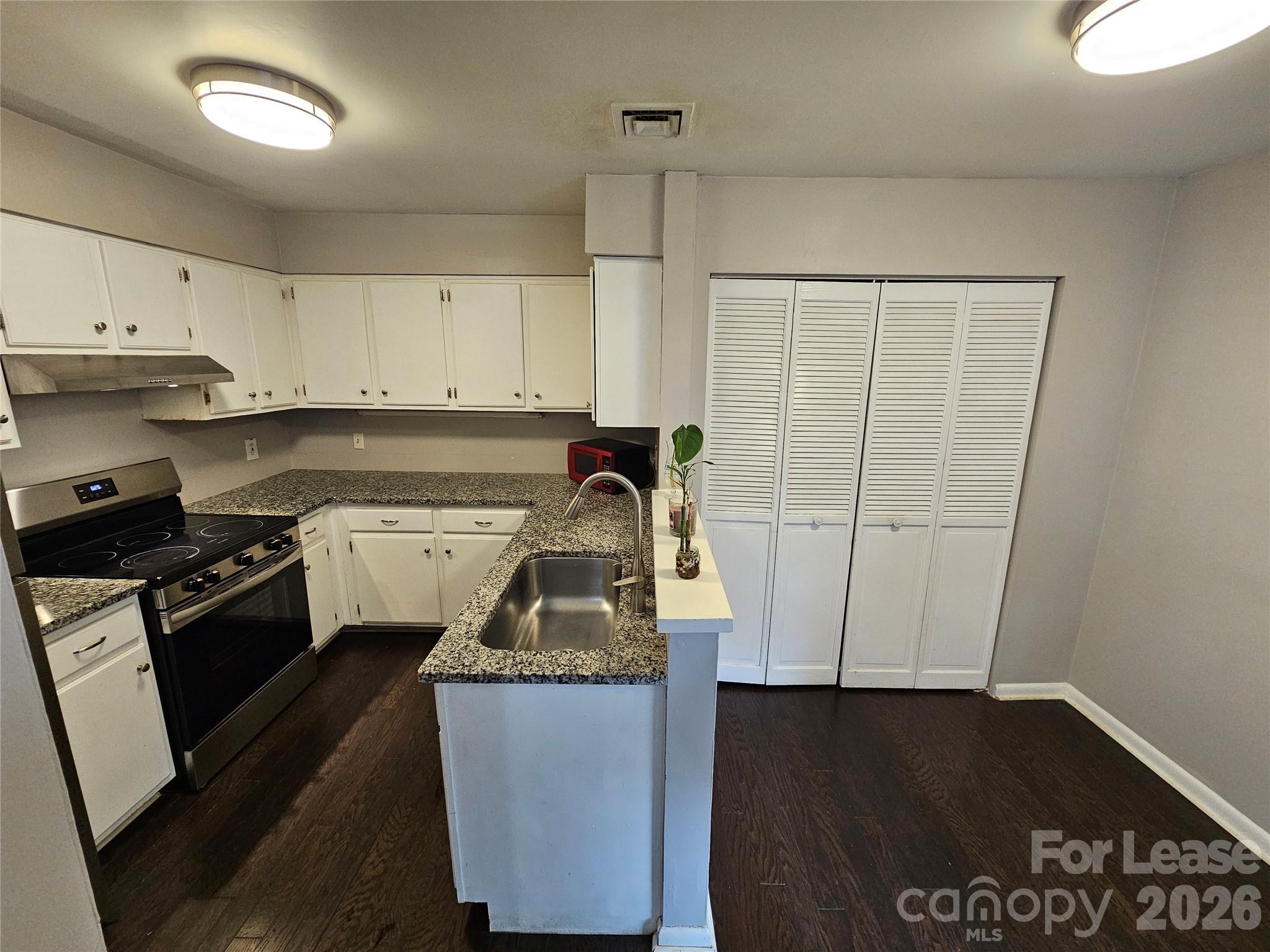 4811 Spring Lake Drive Charlotte NC 28212