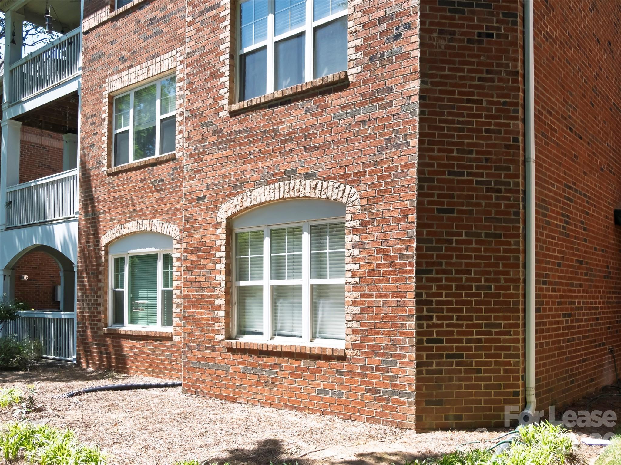 5609 Fairview Road Charlotte NC 28209