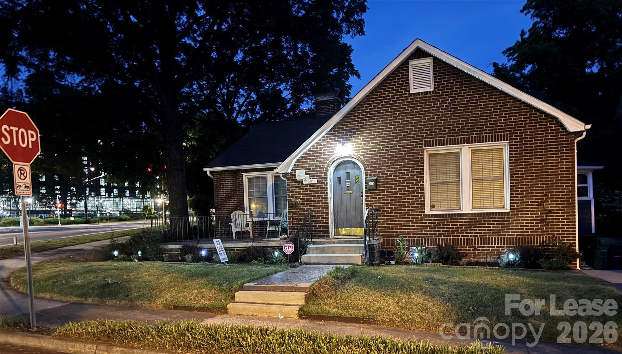 223 Victoria Avenue Charlotte NC 28202