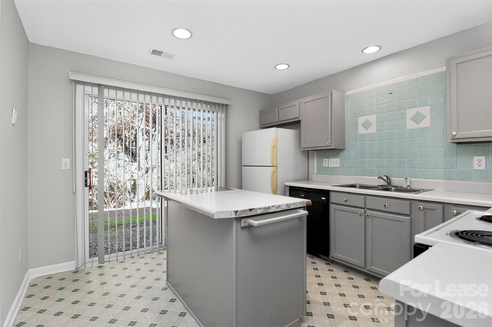 1823 Birch Heights Court Charlotte NC 28213
