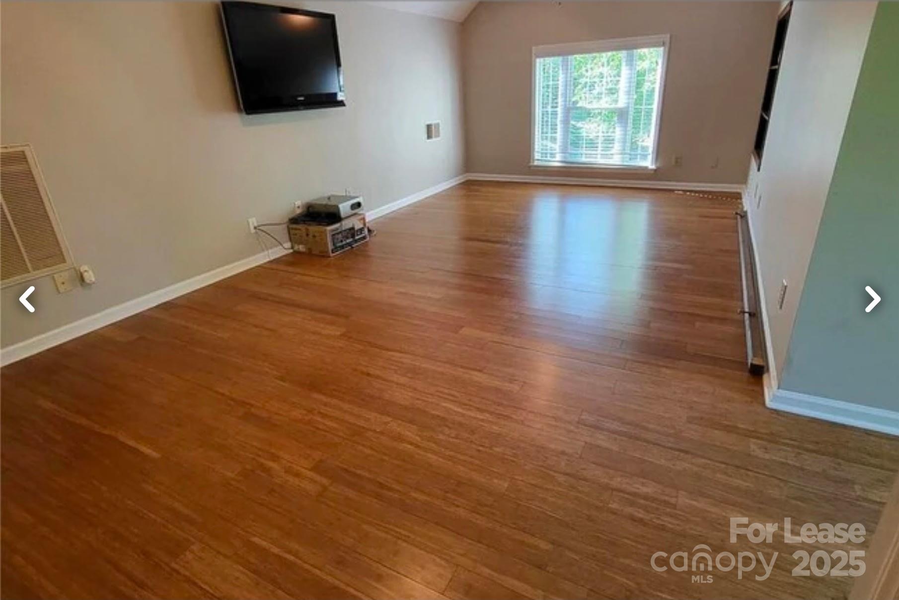 8711 Piccone Brook Lane Charlotte NC 28216