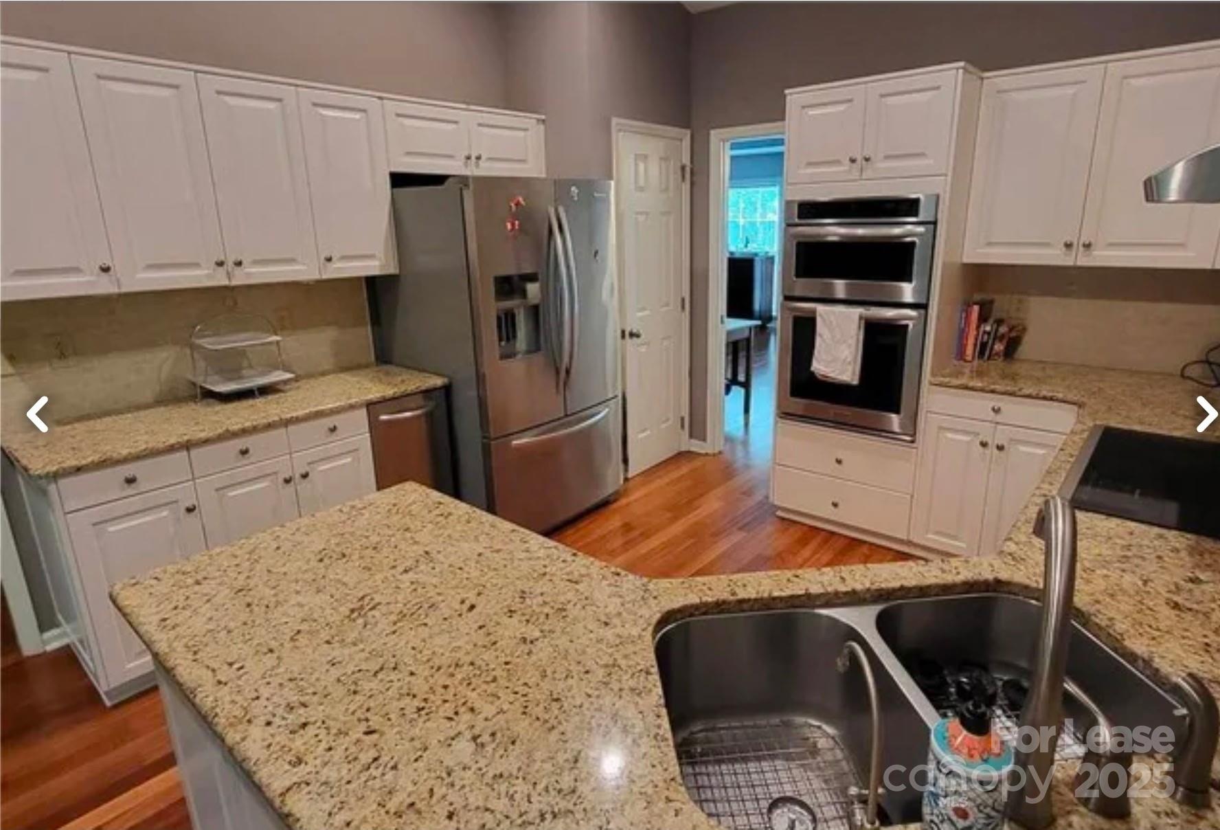 8711 Piccone Brook Lane Charlotte NC 28216