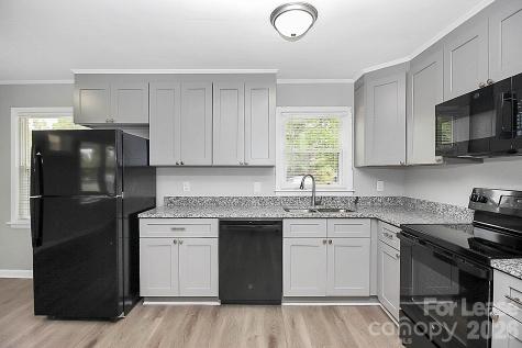 1017 Mclain Road Kannapolis NC 28083