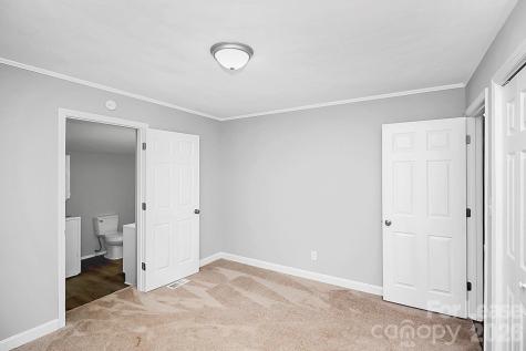 1017 Mclain Road Kannapolis NC 28083