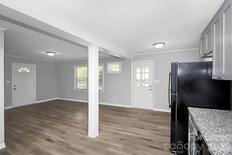 1017 Mclain Road Kannapolis NC 28083