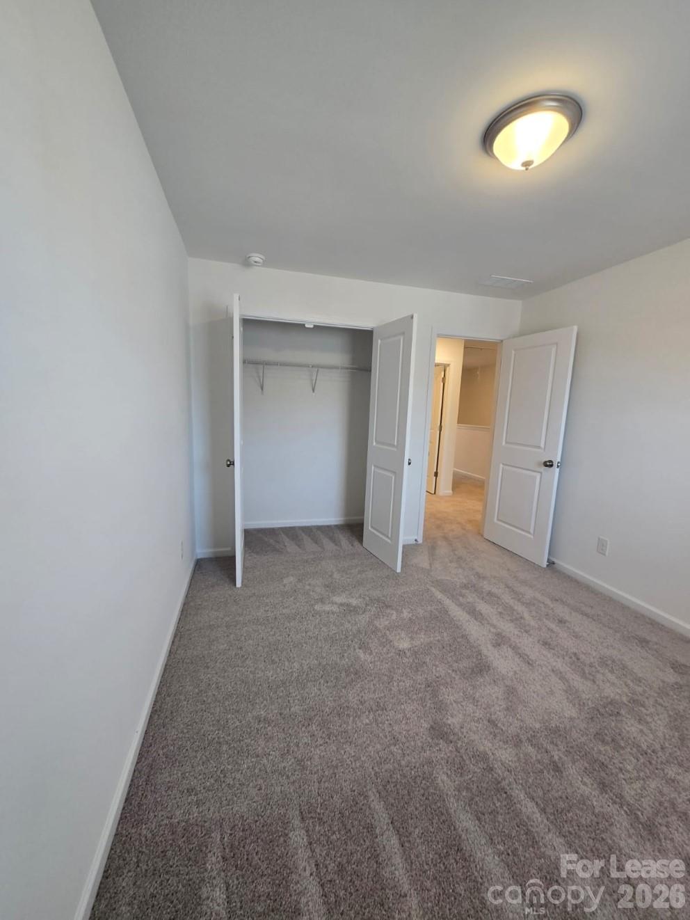 5240 Kinsbridge Drive Charlotte NC 28227