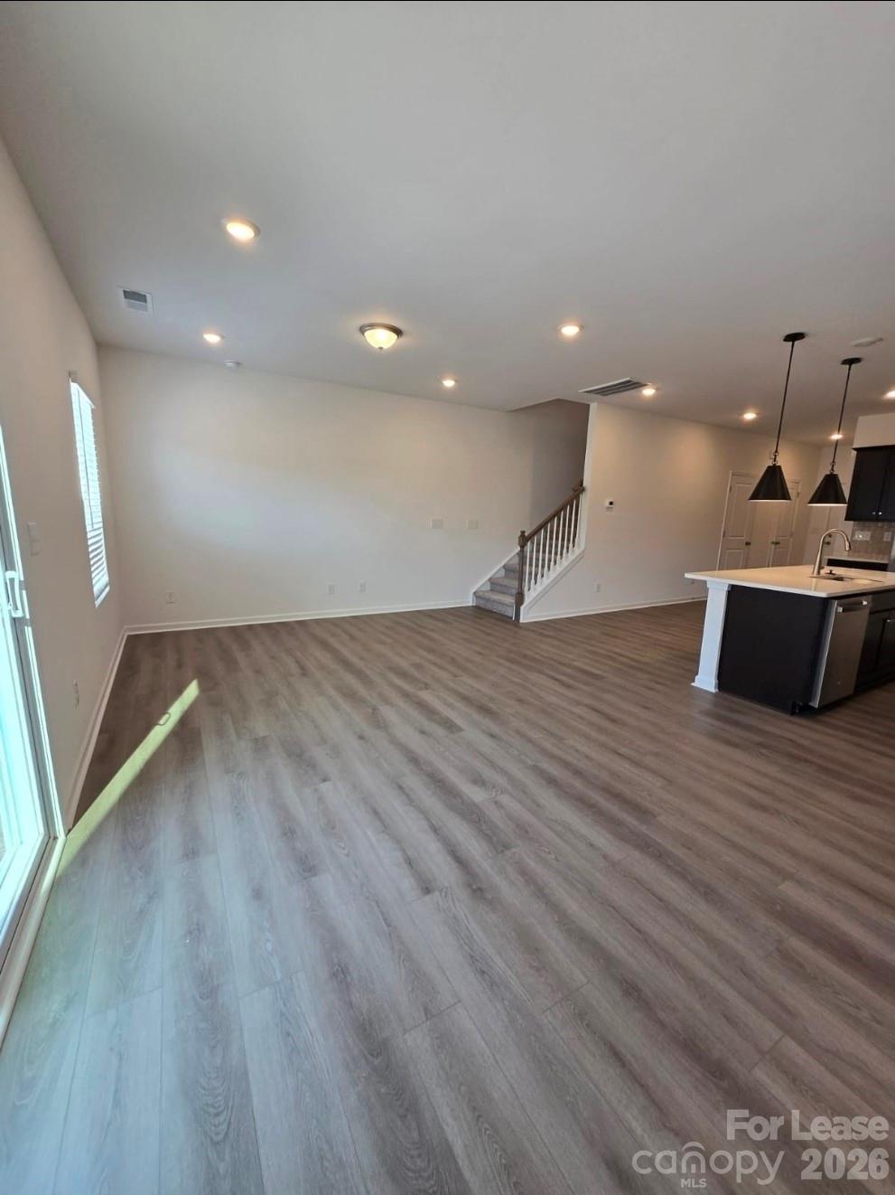 5240 Kinsbridge Drive Charlotte NC 28227