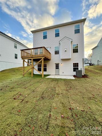 18227 Stark Way Charlotte NC 28278