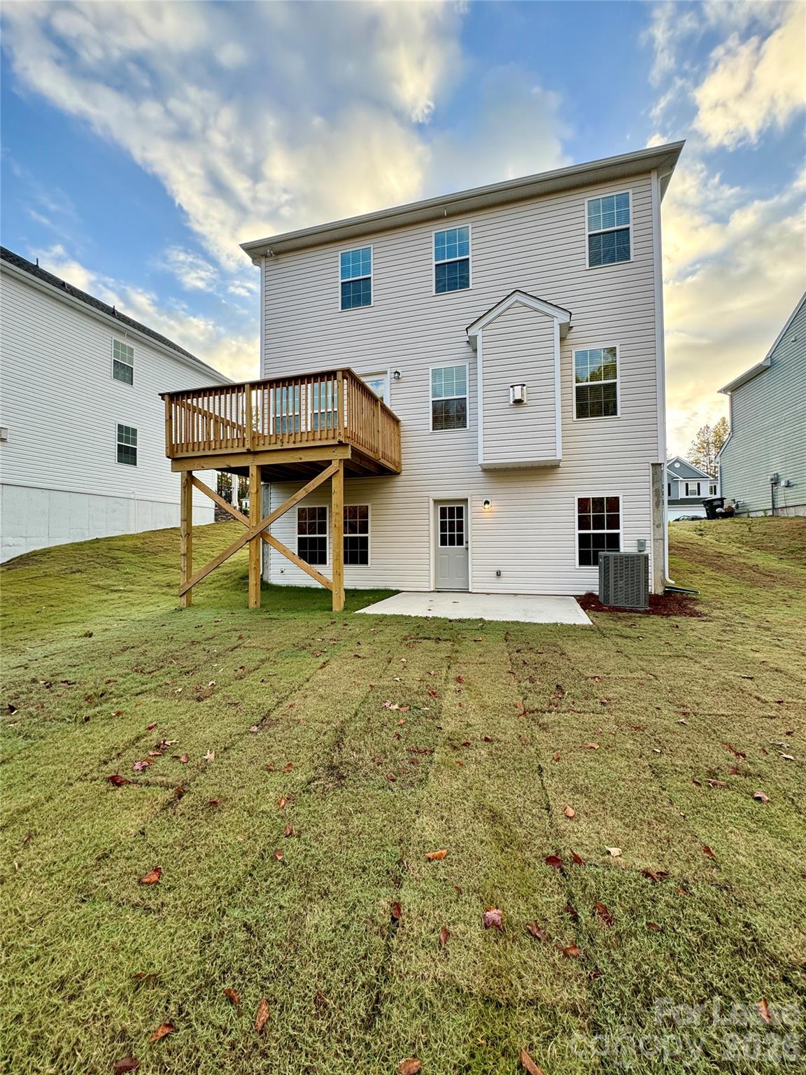 18227 Stark Way Charlotte NC 28278