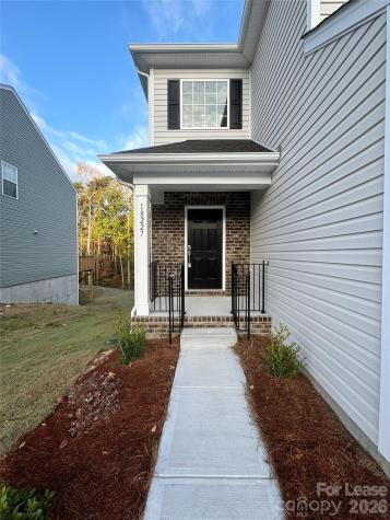 18227 Stark Way Charlotte NC 28278