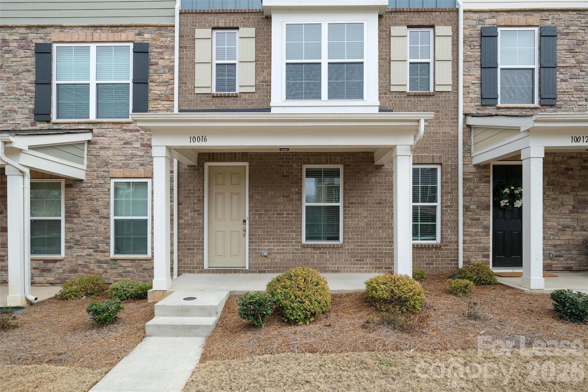 10016 Hemingway Place Charlotte NC 28227