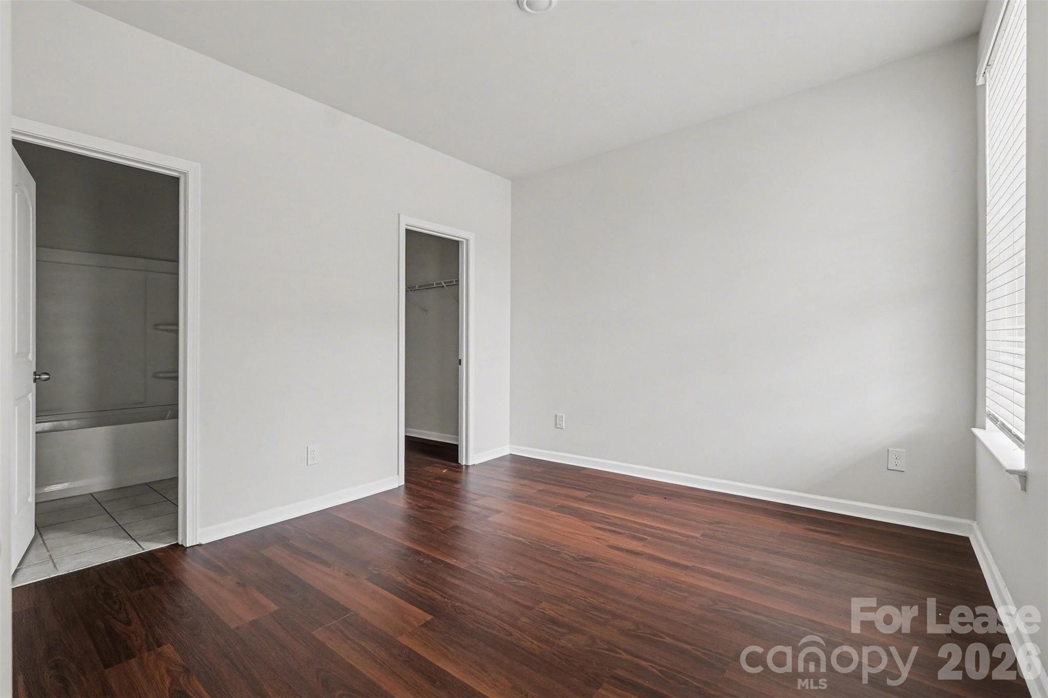 10016 Hemingway Place Charlotte NC 28227