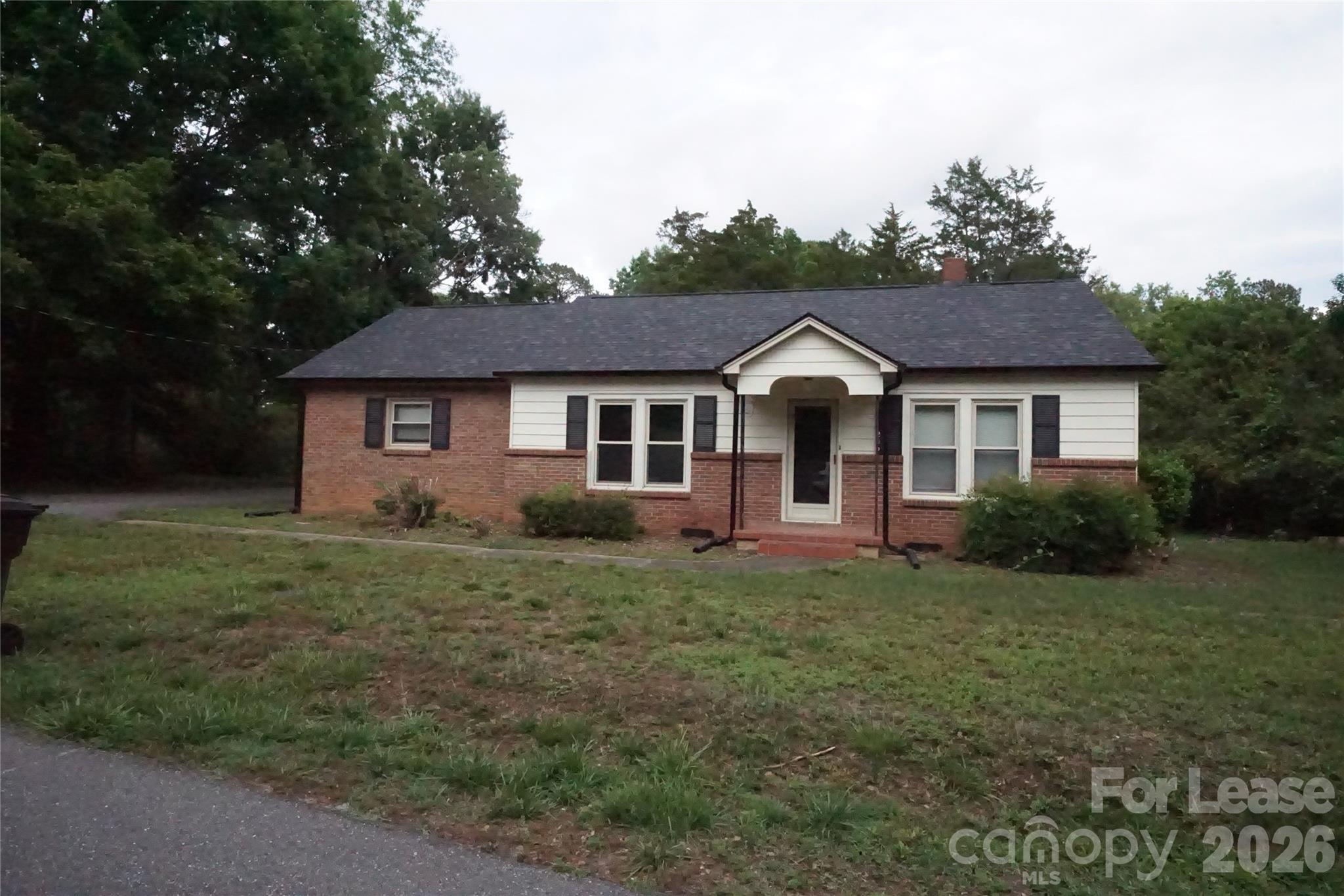 206 11th Street NE Hildebran NC 28637