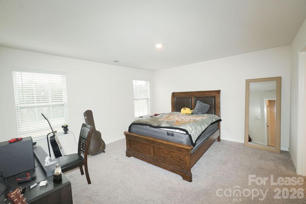 8140 Clairwood Drive Charlotte NC 28269