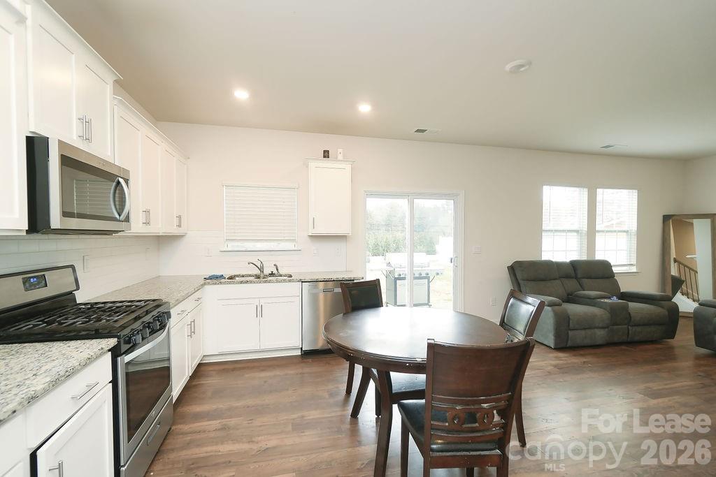 8140 Clairwood Drive Charlotte NC 28269