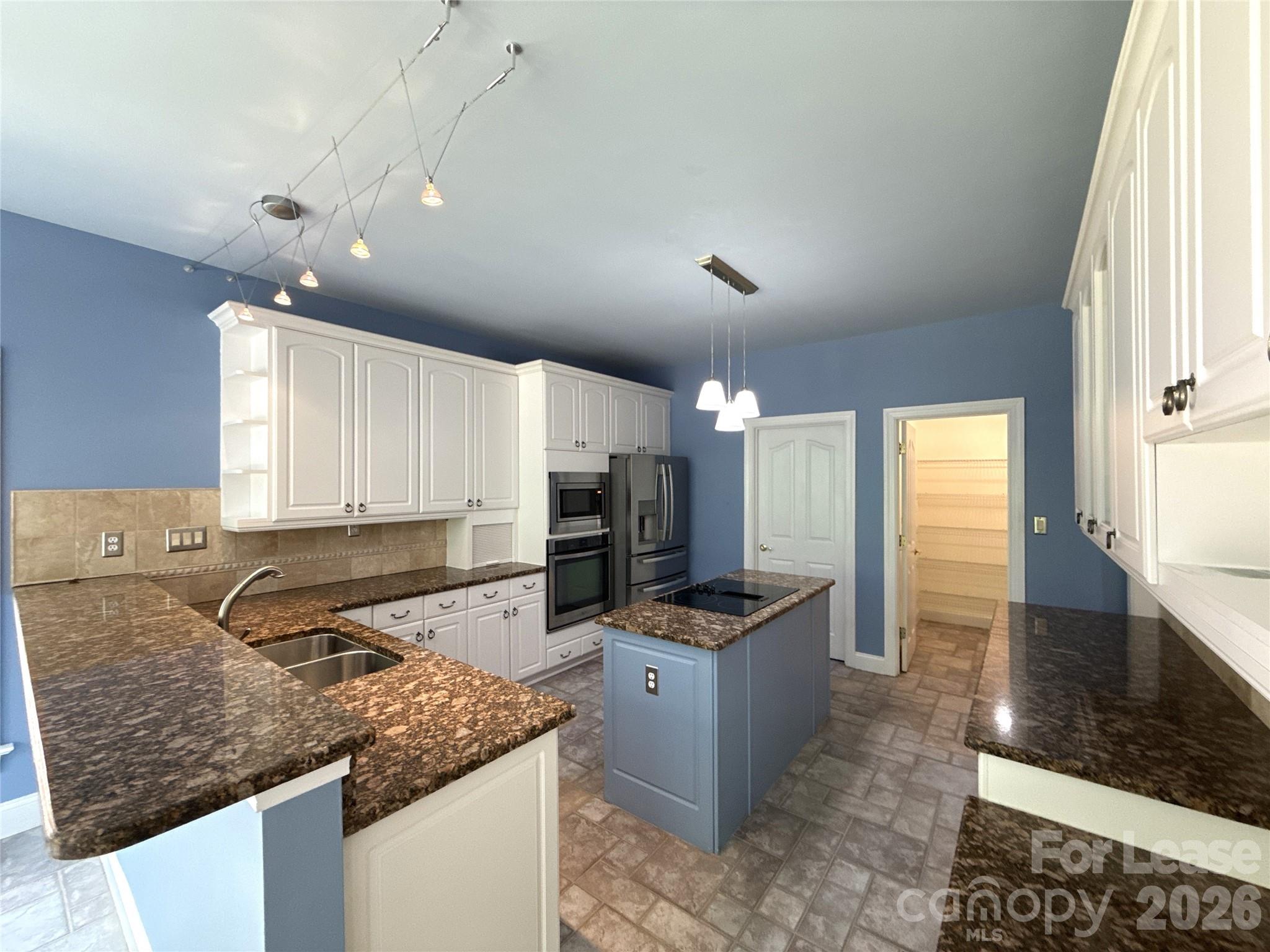15816 Feeny Court Charlotte NC 28278