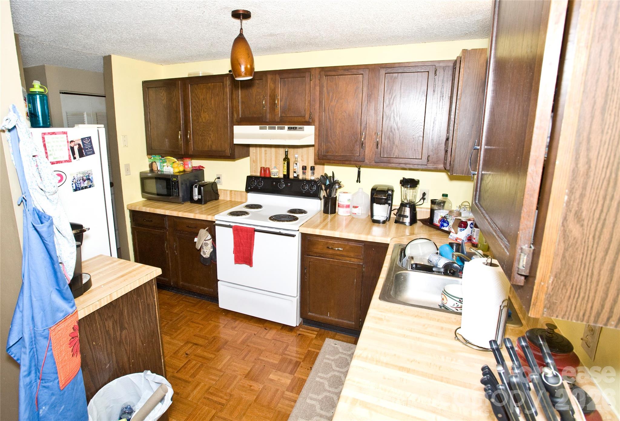 1635 Van Dyke Drive Charlotte NC 28213