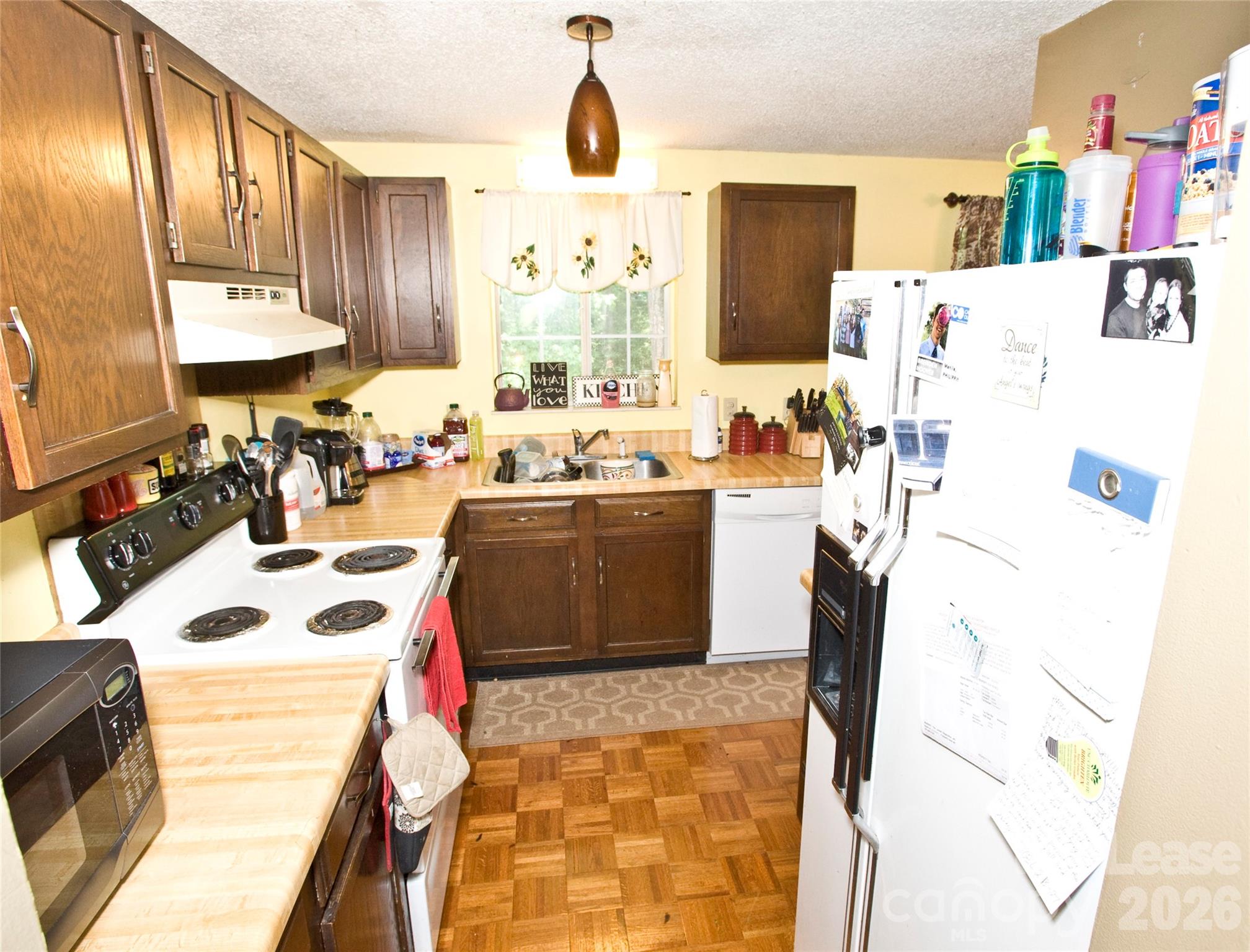 1635 Van Dyke Drive Charlotte NC 28213