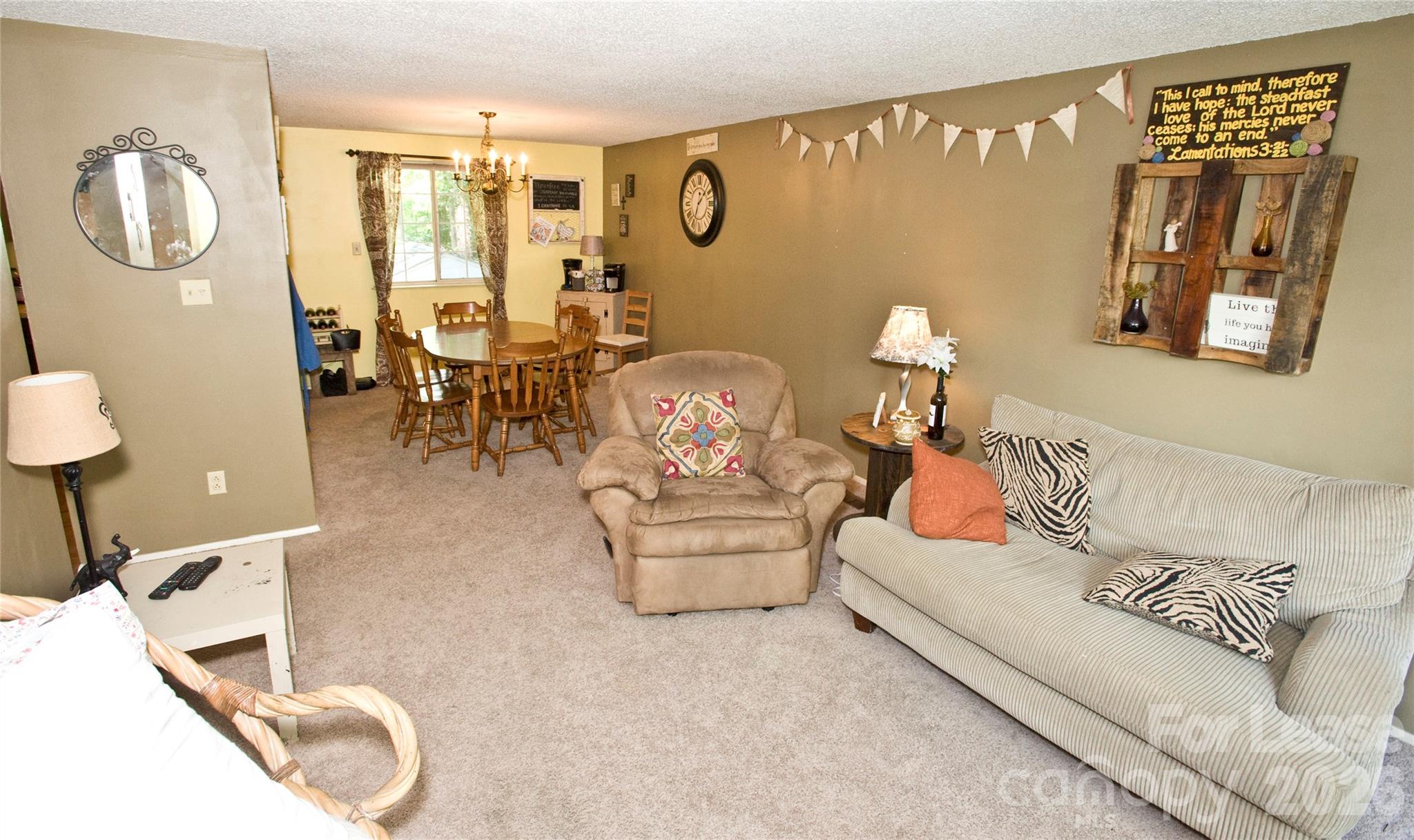 1635 Van Dyke Drive Charlotte NC 28213