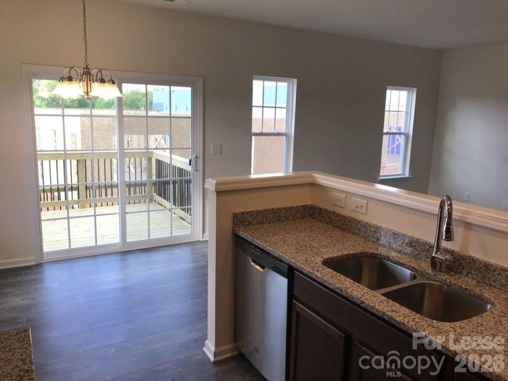 7336 Jane Parks Way Charlotte NC 28217
