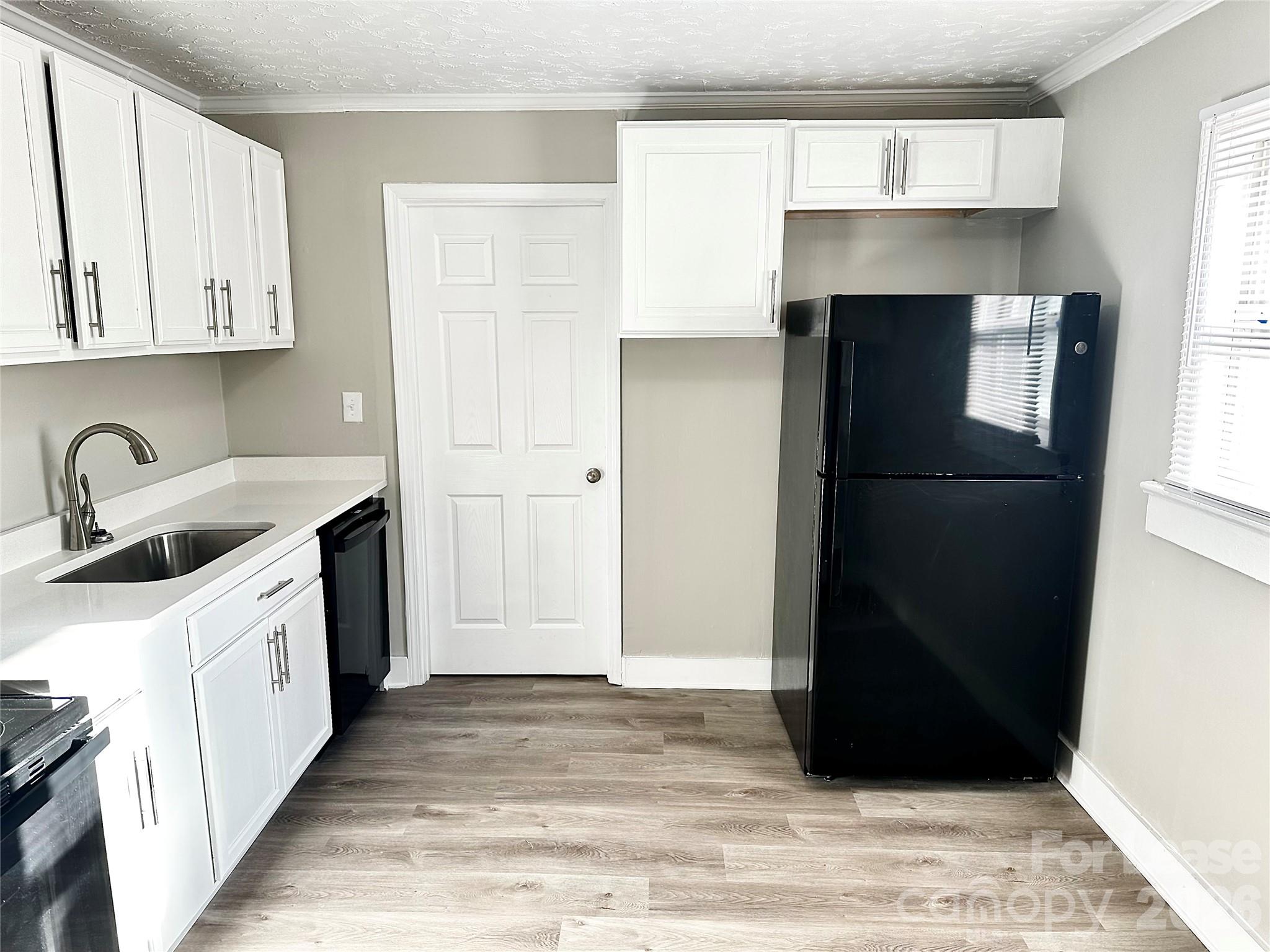 103 Snider Avenue Lexington NC 27292