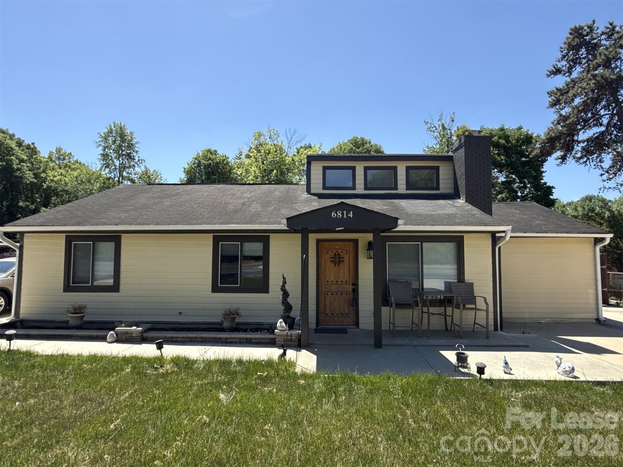 6814 Pence Road Charlotte NC 28215