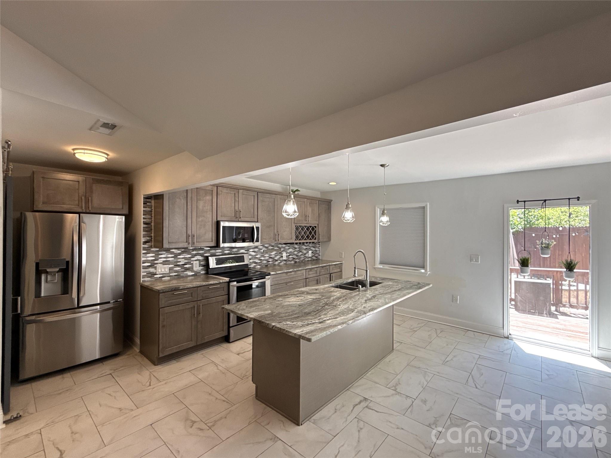 6814 Pence Road Charlotte NC 28215
