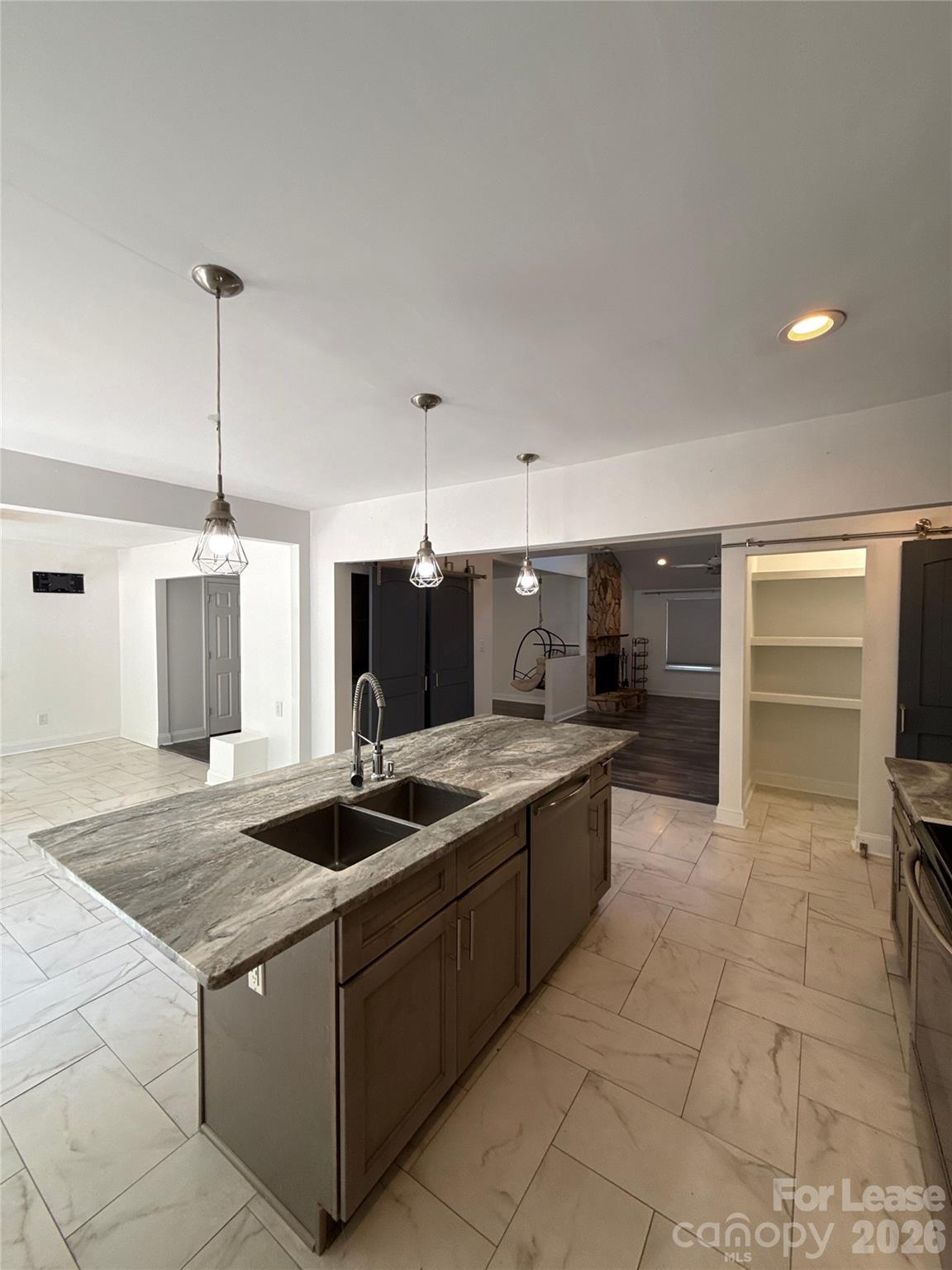 6814 Pence Road Charlotte NC 28215