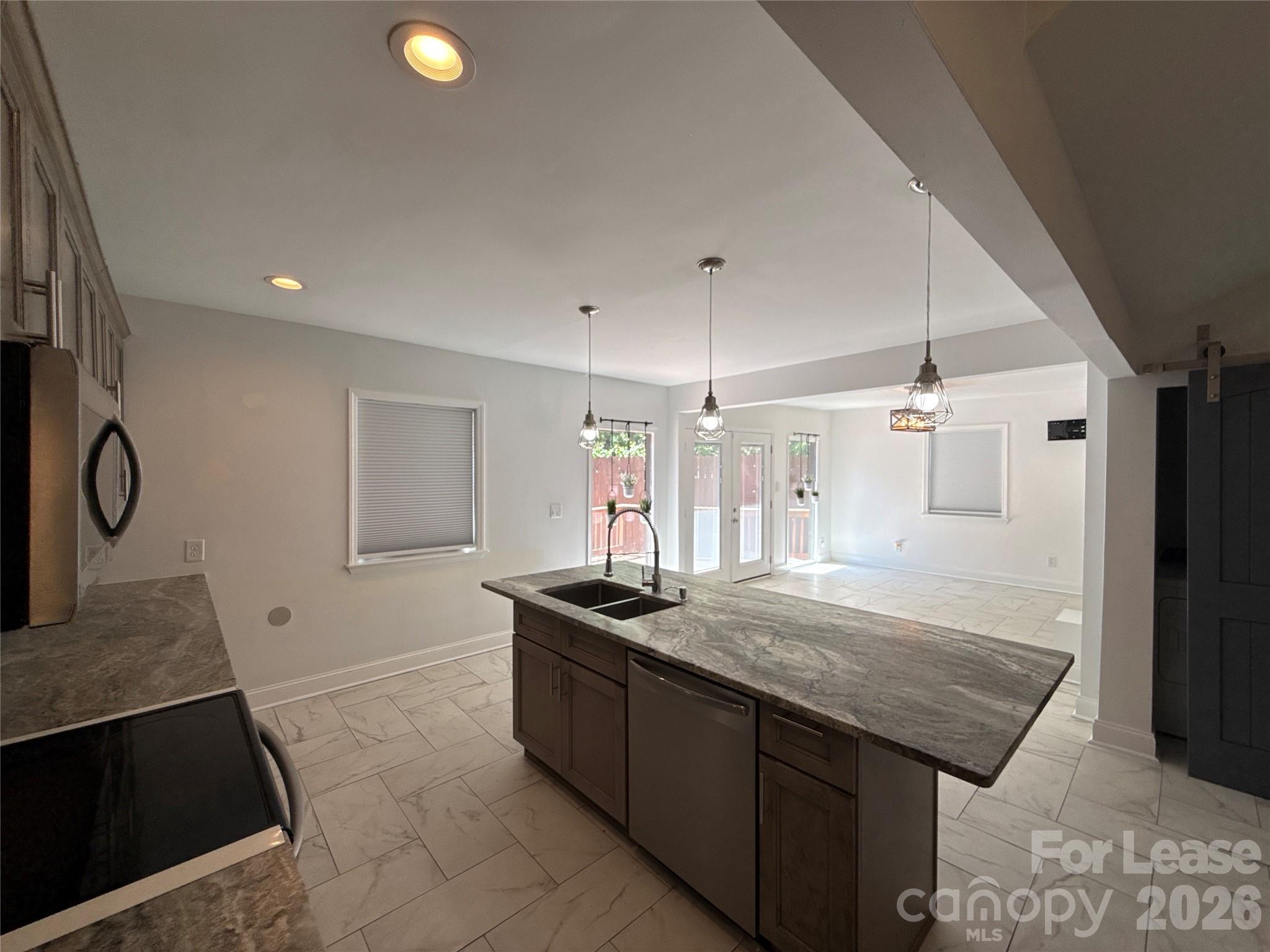 6814 Pence Road Charlotte NC 28215
