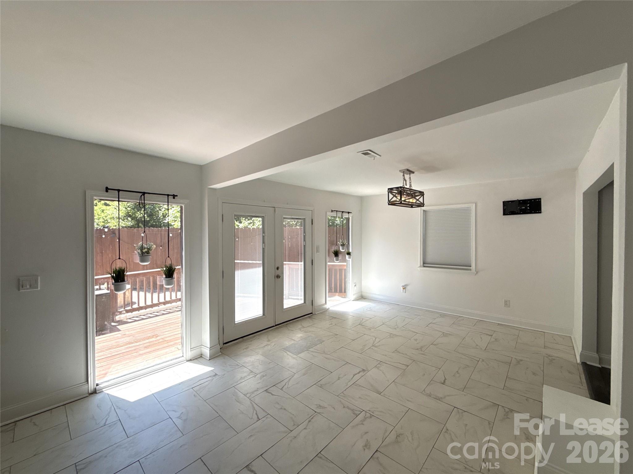 6814 Pence Road Charlotte NC 28215