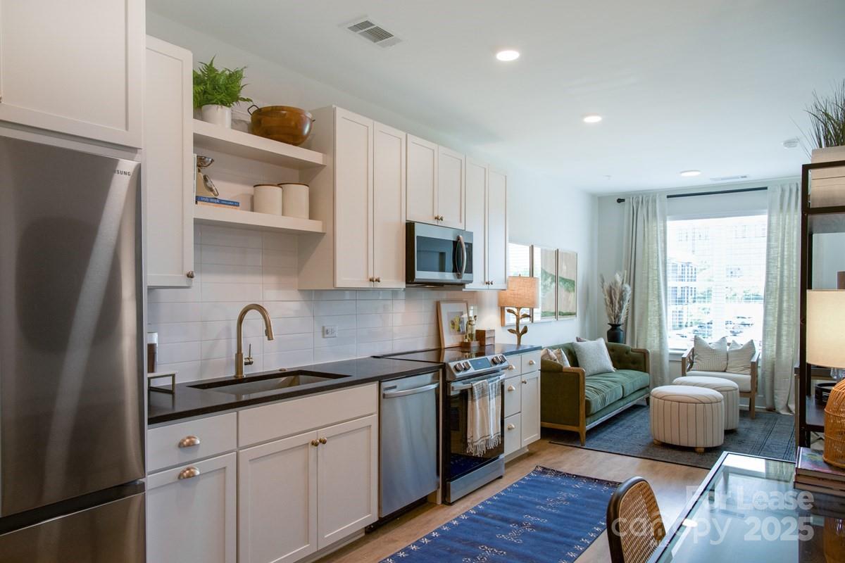 6010 Jasmine Lane Charlotte NC 28262