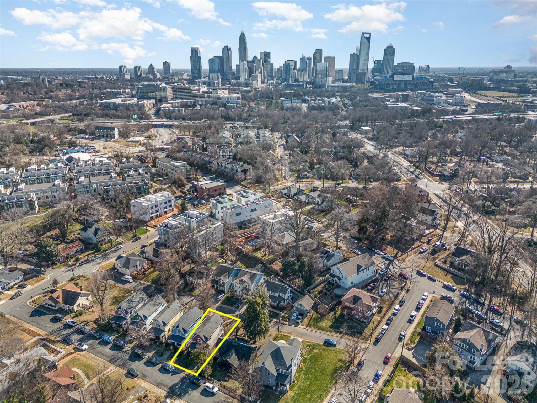 319 Woodvale Place Charlotte NC 28208
