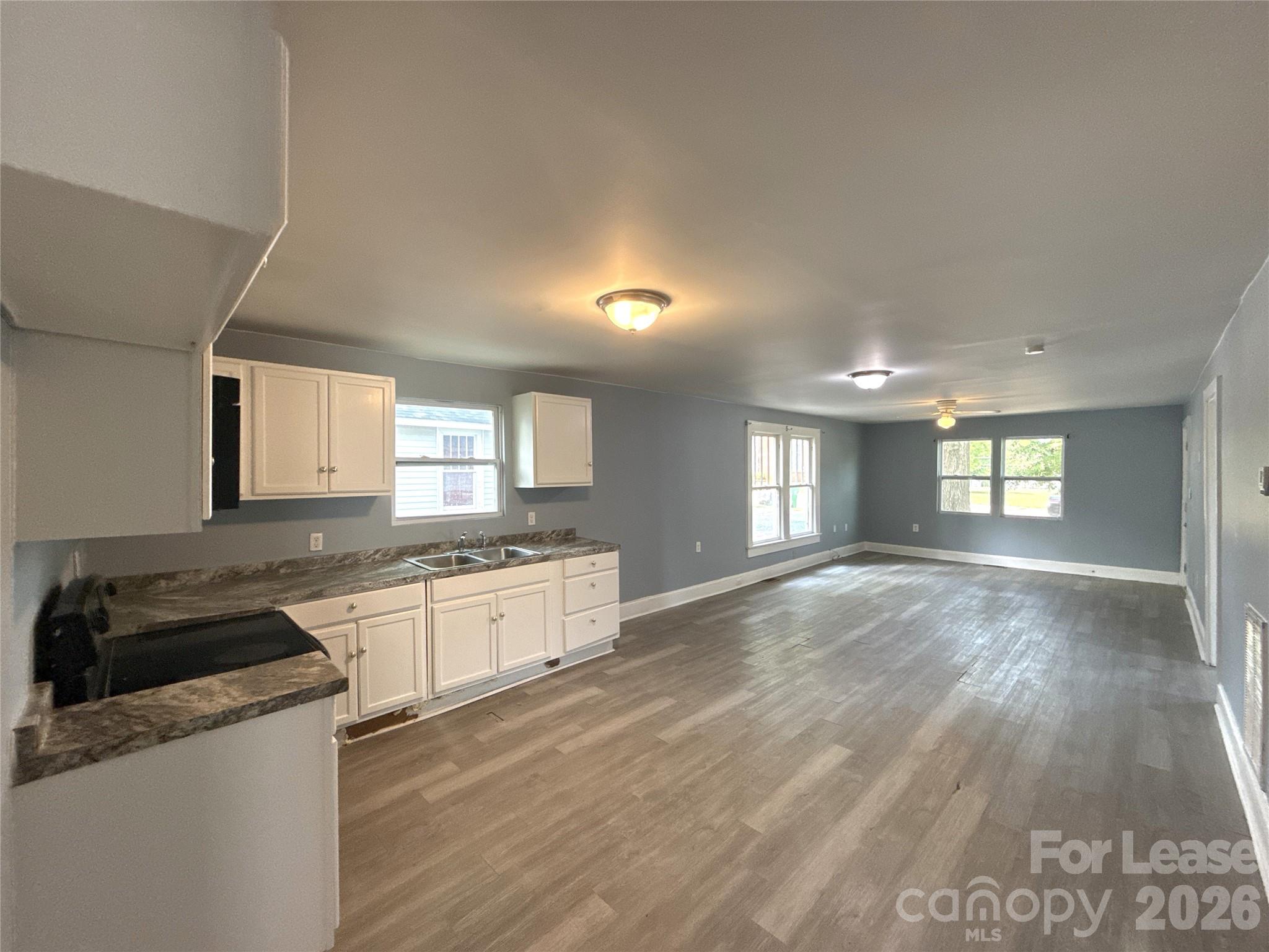 207 Bradford Drive Charlotte NC 28208
