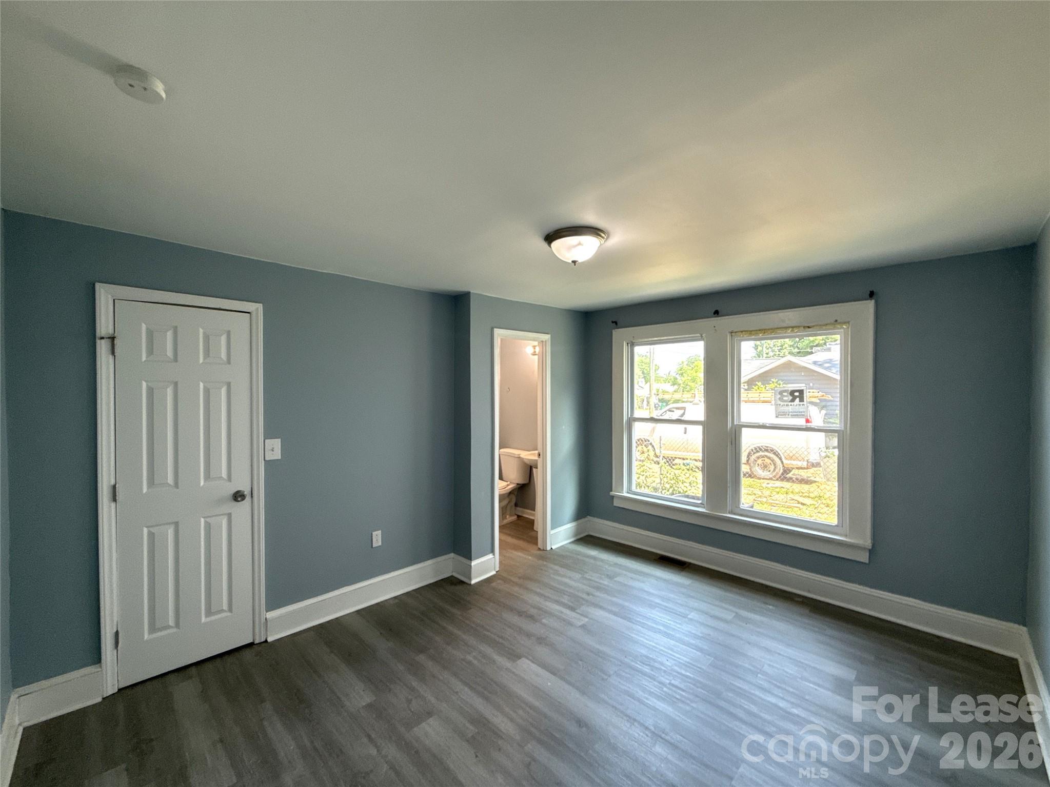 207 Bradford Drive Charlotte NC 28208