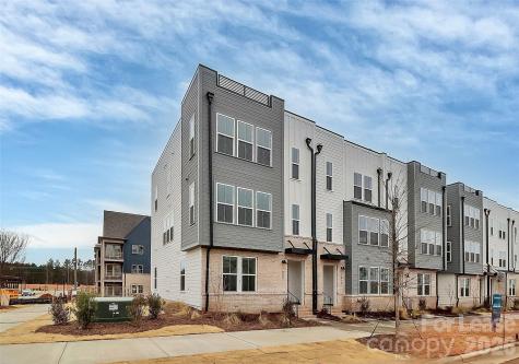 7009 Westrow Avenue Charlotte NC 28278