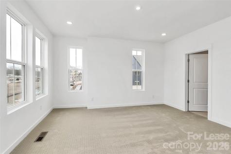 7009 Westrow Avenue Charlotte NC 28278