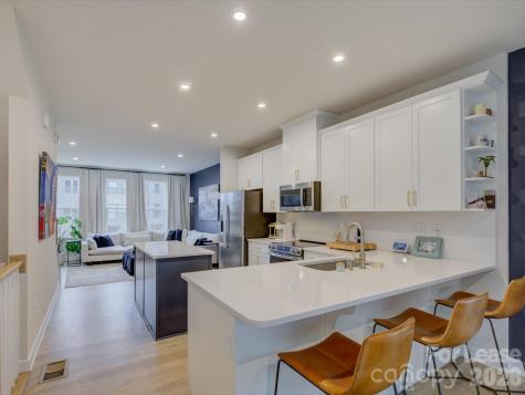 6112 Station Crossing Avenue Charlotte NC 28217