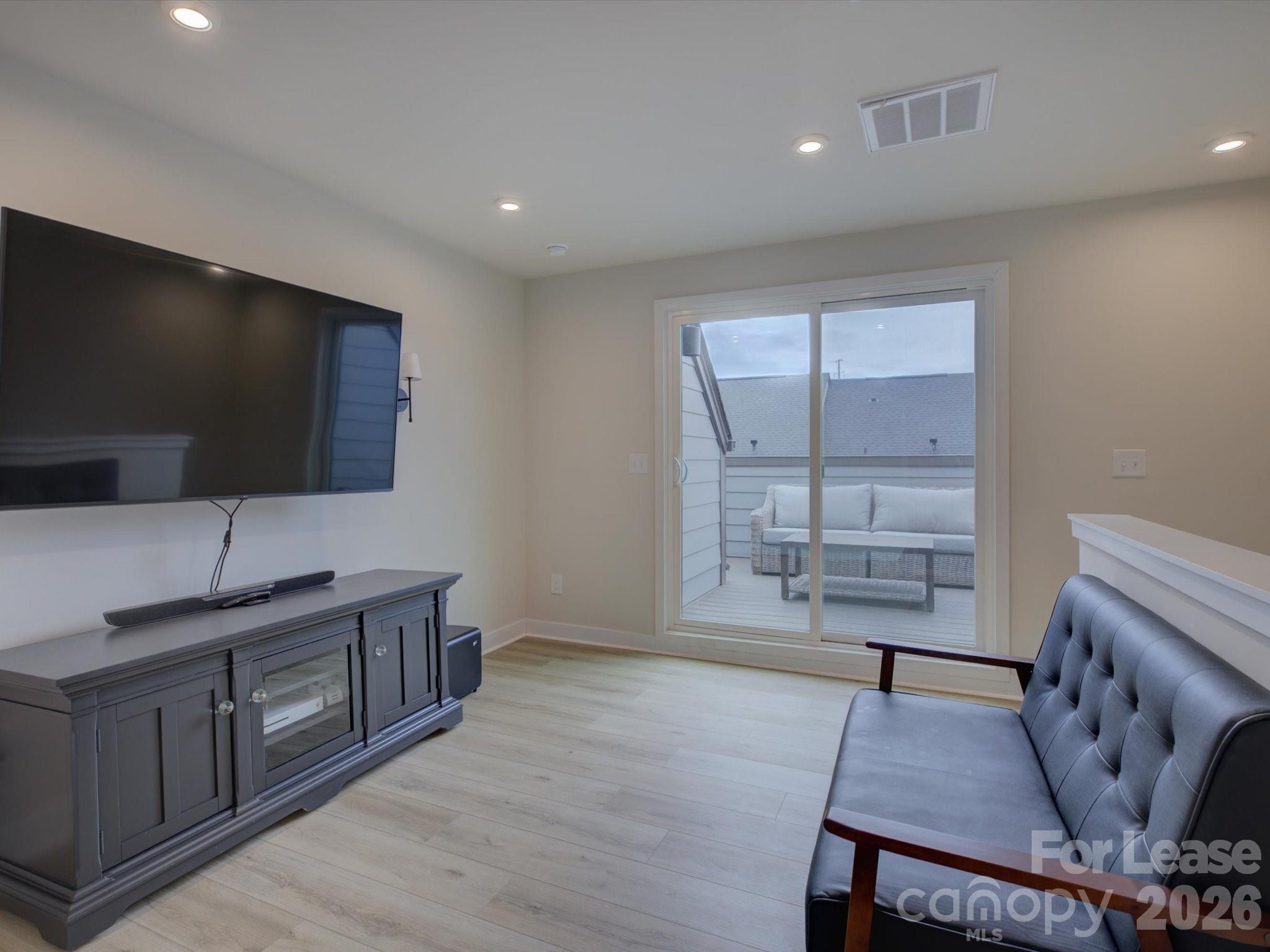 6112 Station Crossing Avenue Charlotte NC 28217