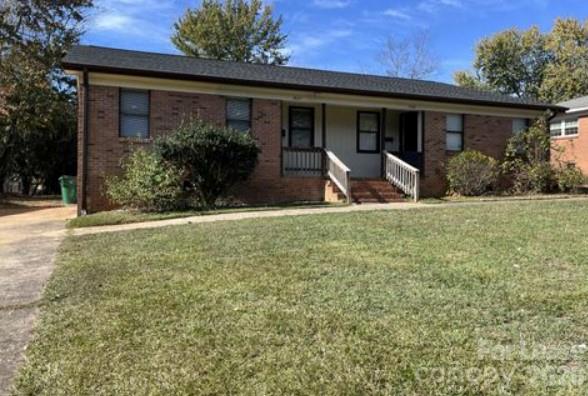 3633 Driftwood Drive Charlotte NC 28205