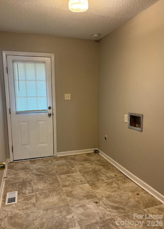 3633 Driftwood Drive Charlotte NC 28205