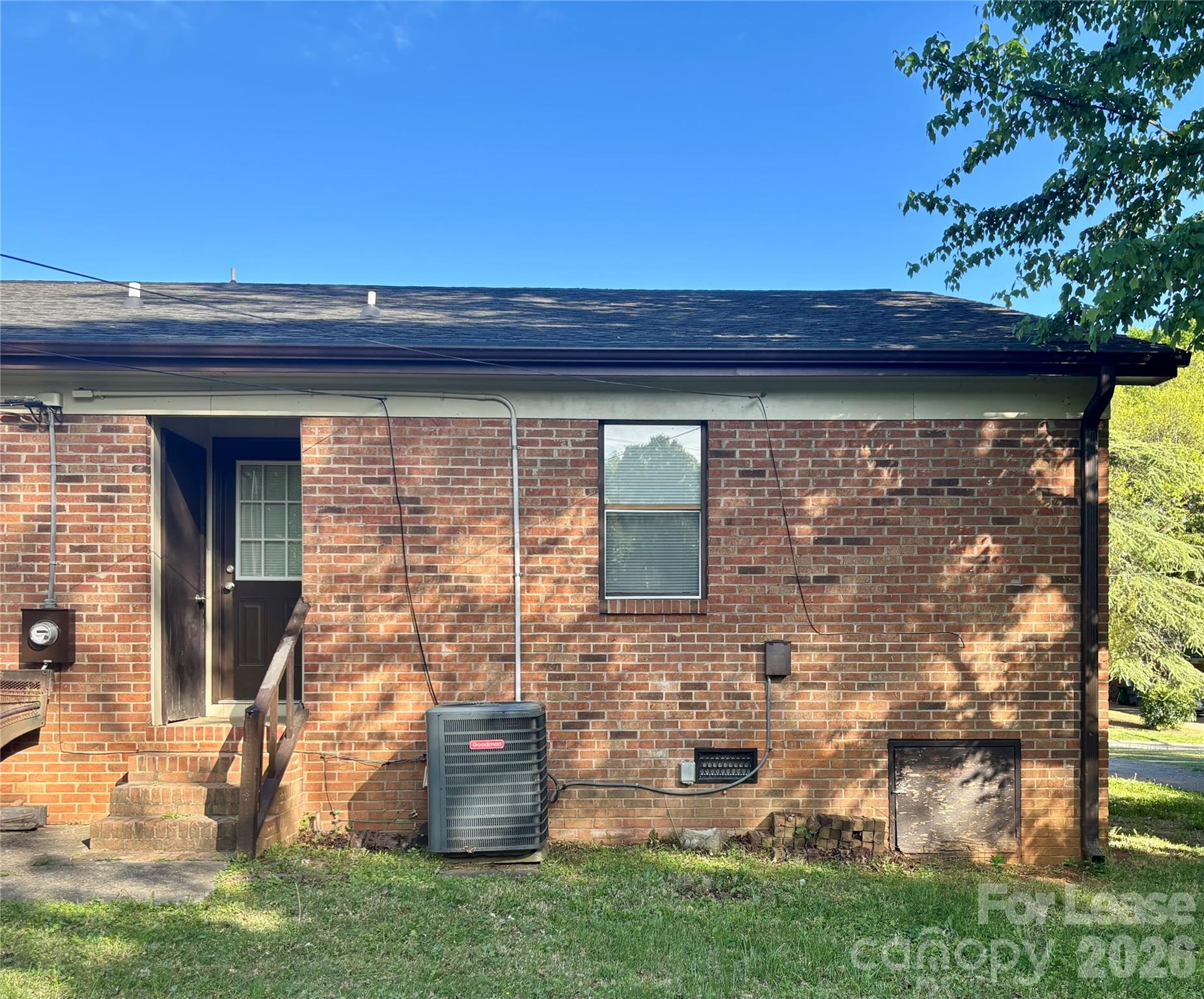 3633 Driftwood Drive Charlotte NC 28205
