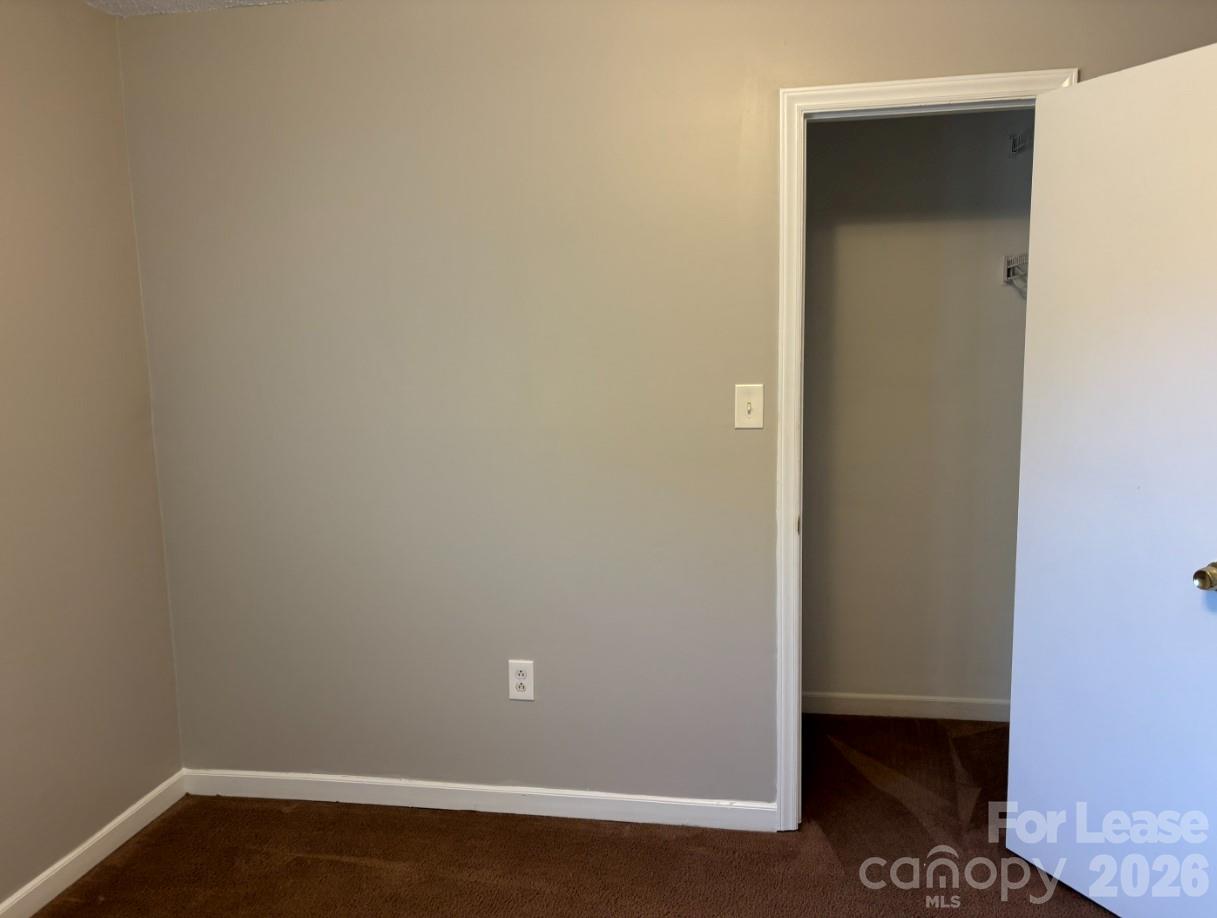 3633 Driftwood Drive Charlotte NC 28205
