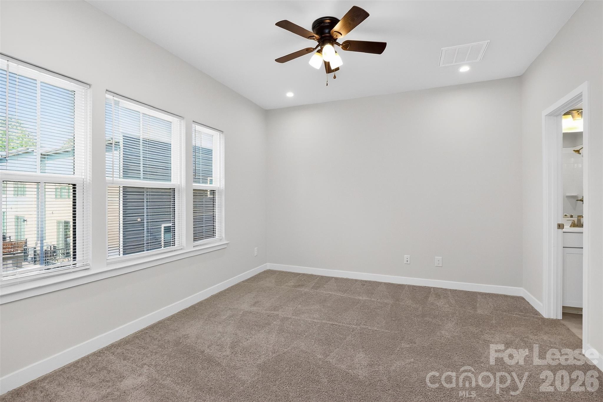 948 Broad River Lane Charlotte NC 28211