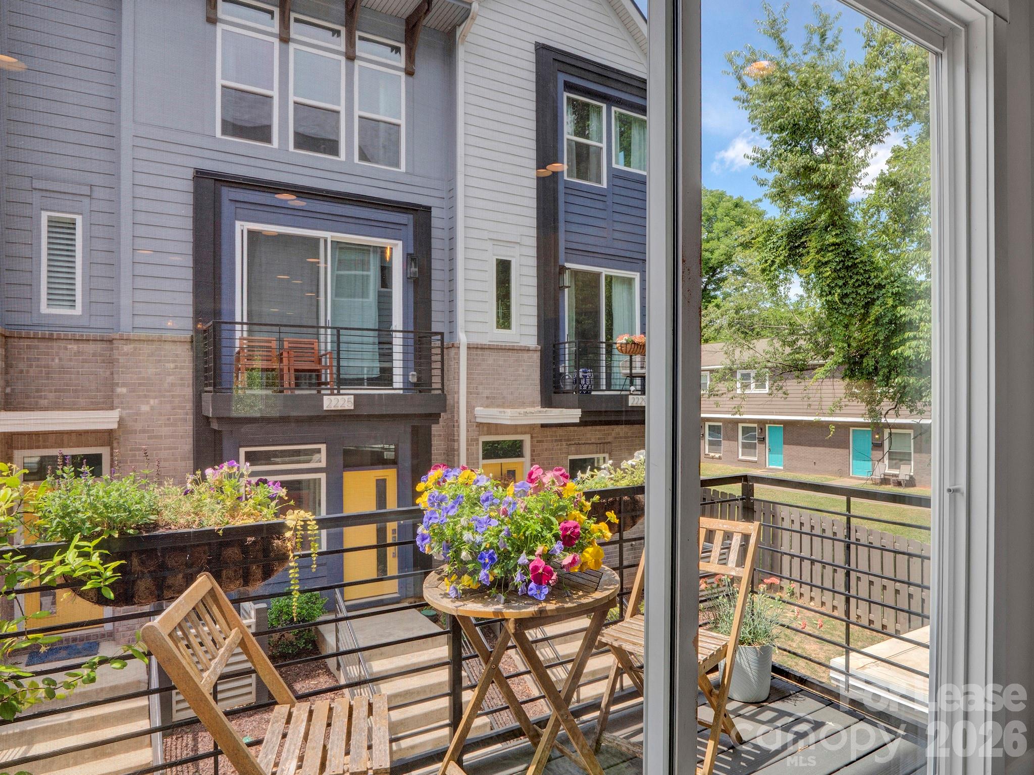 2237 Electric Lane Charlotte NC 28205