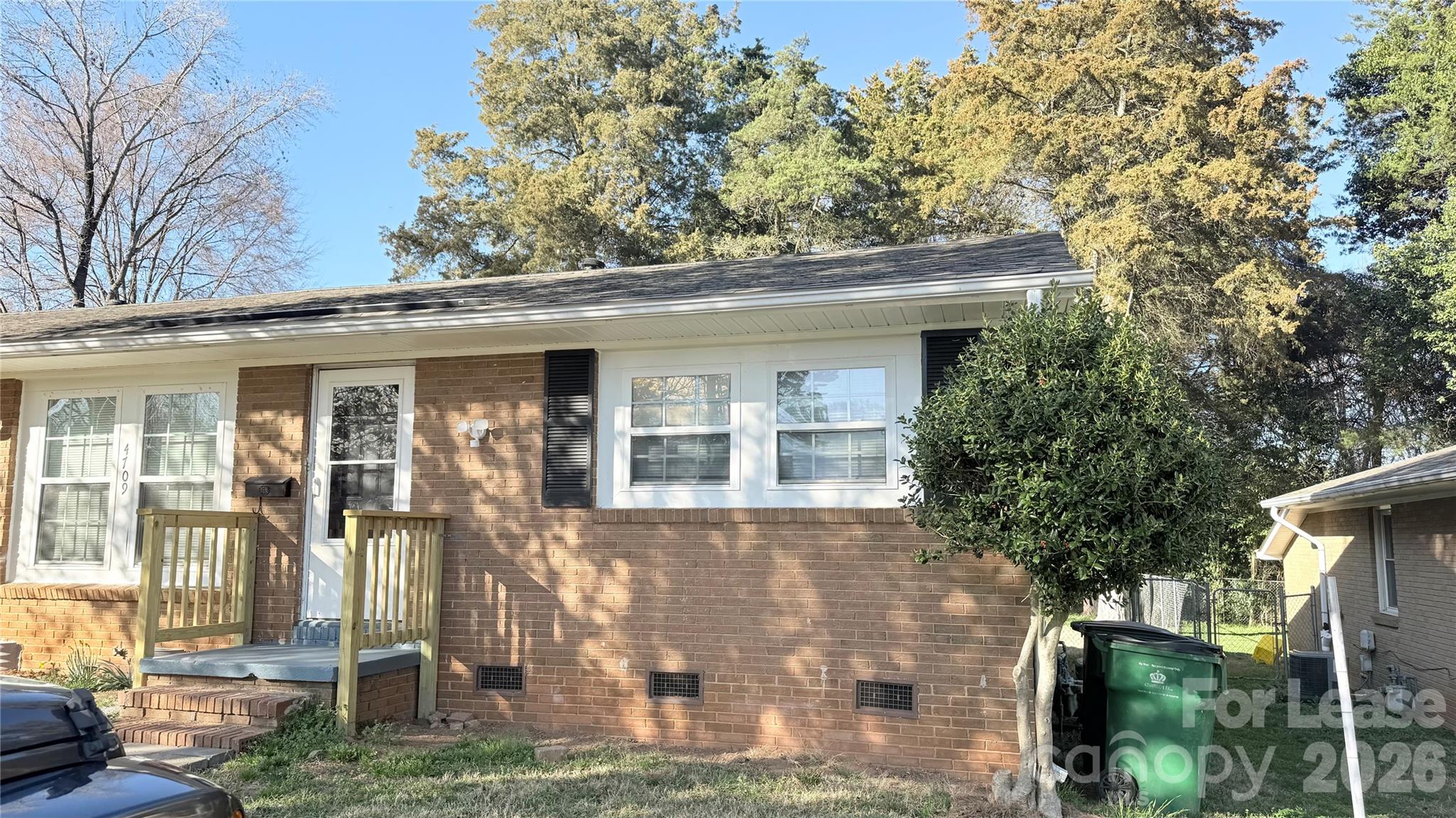 4707 Americana Avenue Charlotte NC 28215