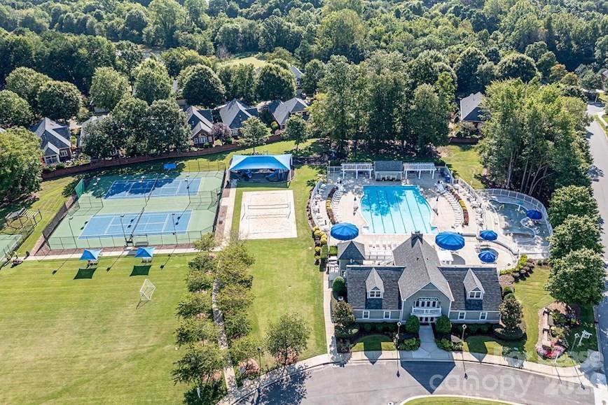 8811 Singleton Court Huntersville NC 28078