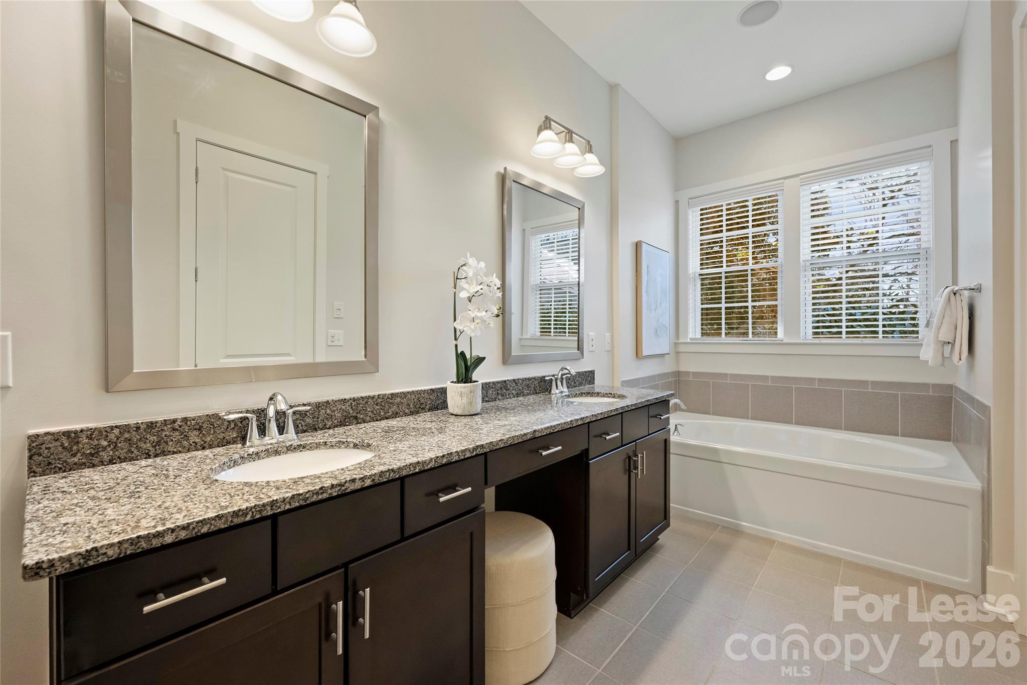 3522 Carmel Road Charlotte NC 28226