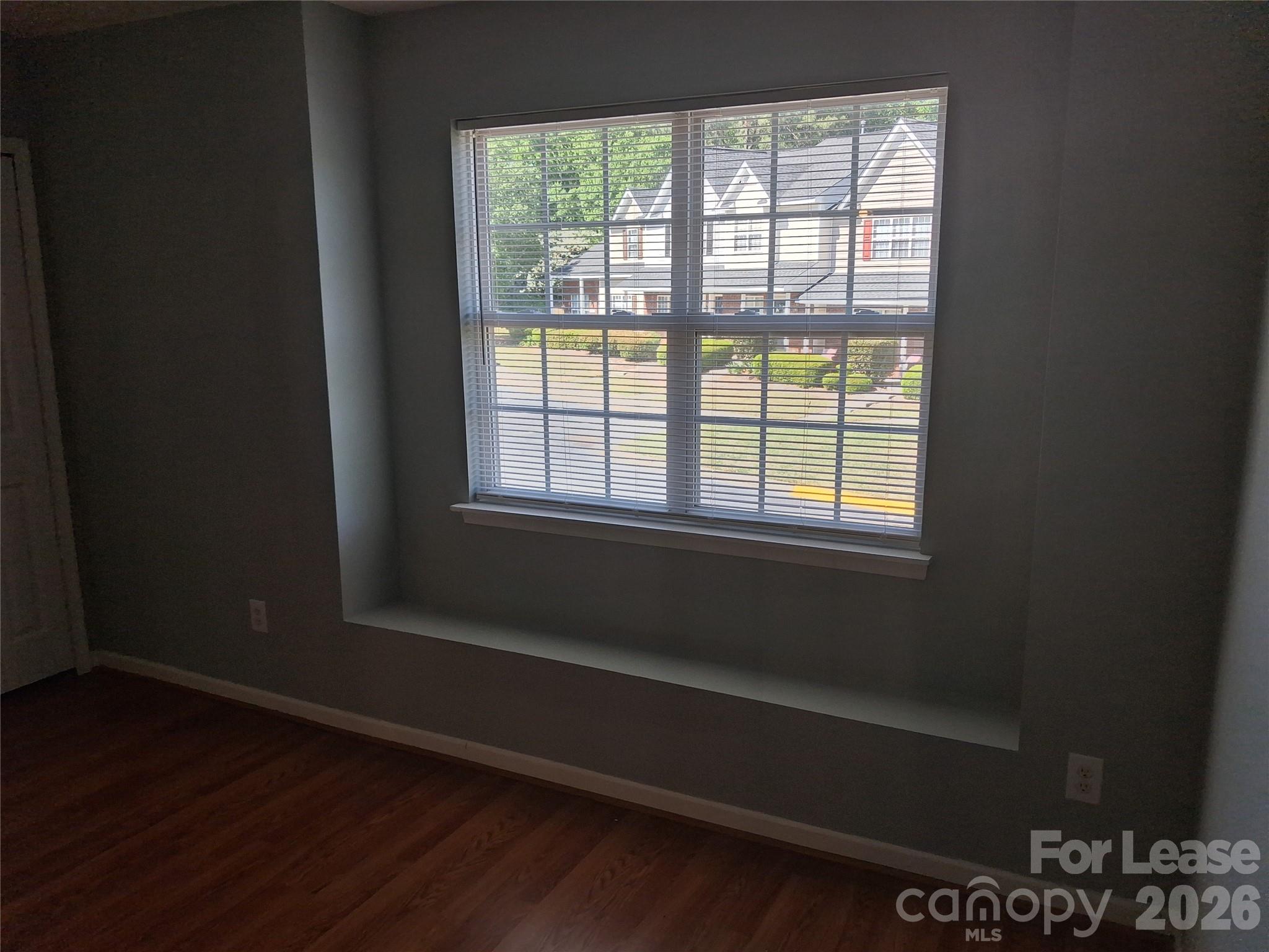 1786 Forest Side Lane Charlotte NC 28213