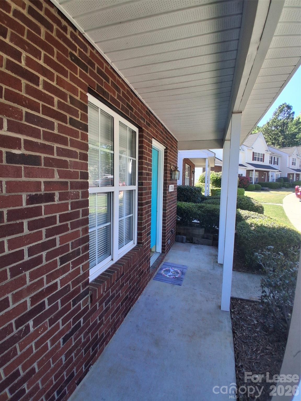 1786 Forest Side Lane Charlotte NC 28213