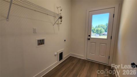 1818 E Greenbriar Road Statesville NC 28625